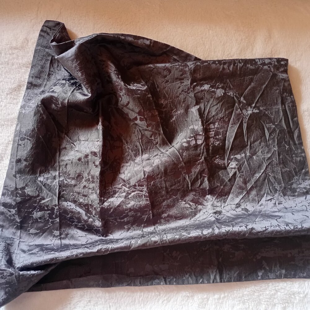 Donna Karan Moonscape Textured Euro Sham